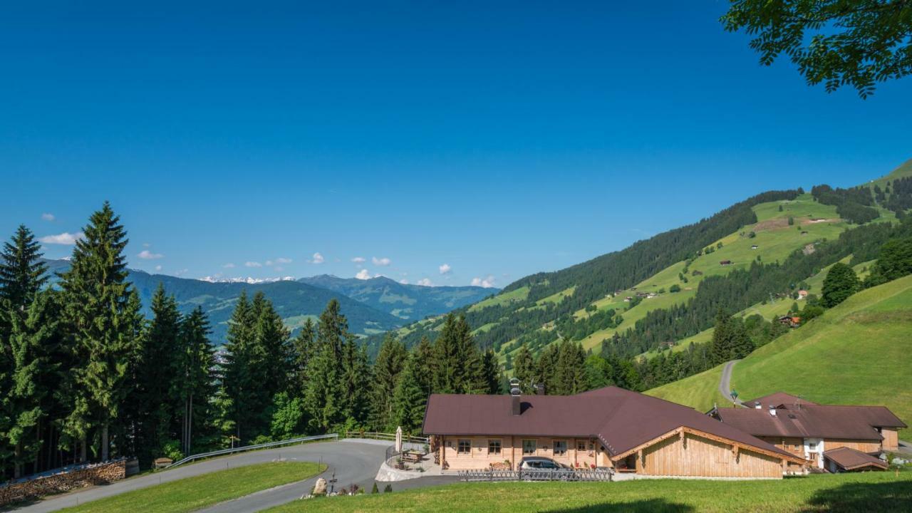 Bergpension-Ebental Бриксен-им-Тале Экстерьер фото